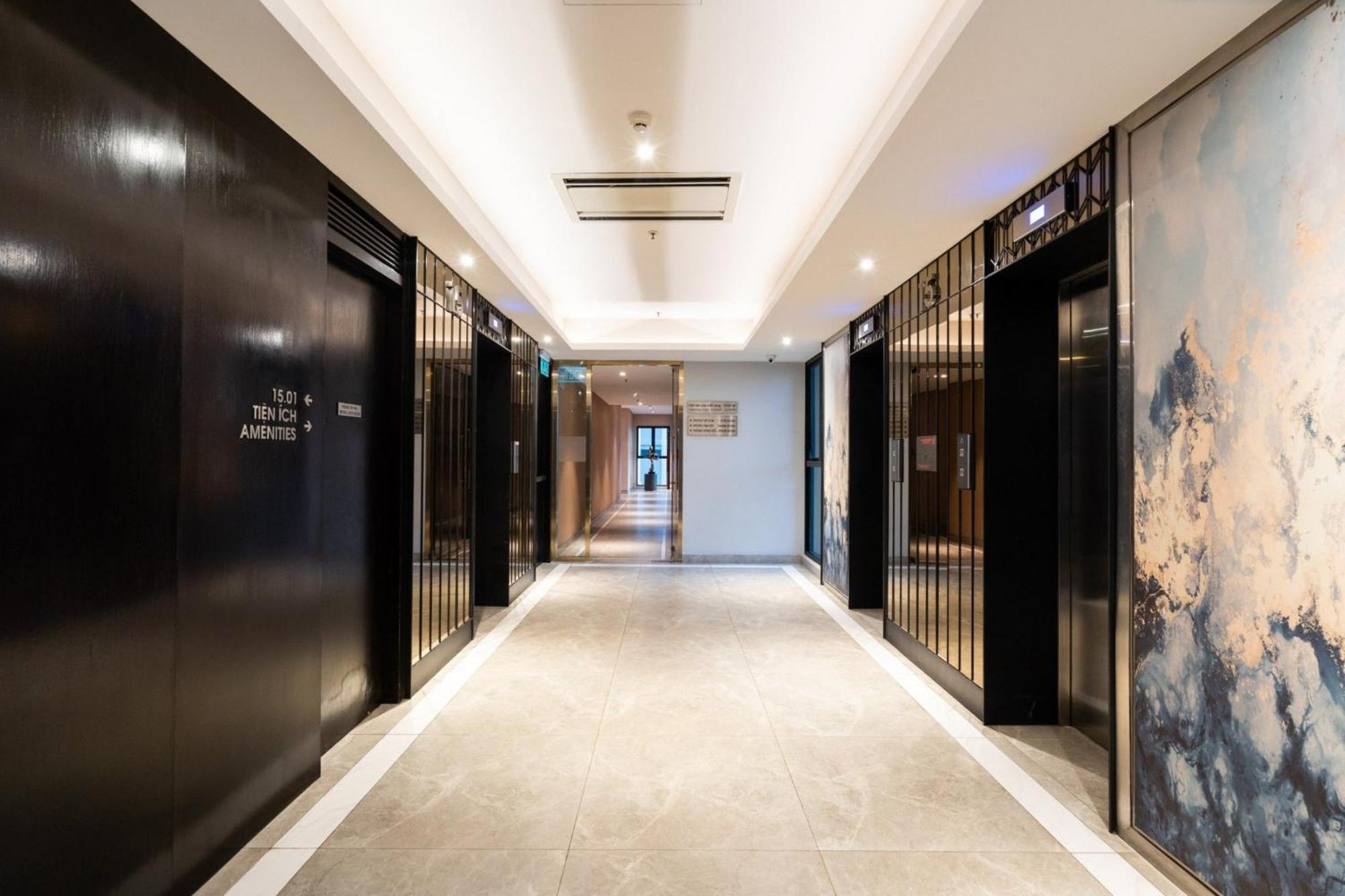 Exclusive 2-3 Bedroom Apartment In District 1 Free Pool Gym Sauna Хошимин Экстерьер фото
