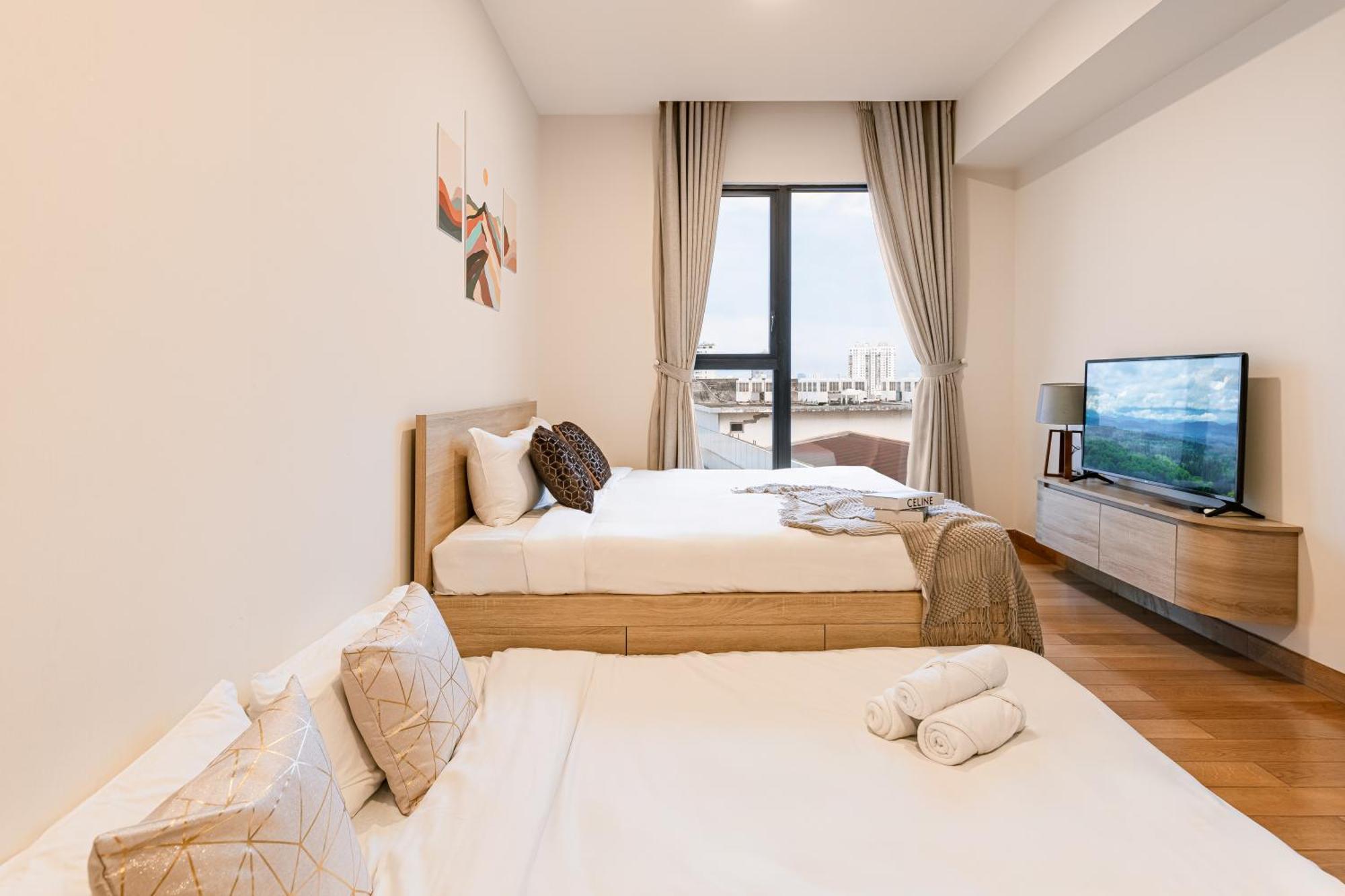 Exclusive 2-3 Bedroom Apartment In District 1 Free Pool Gym Sauna Хошимин Экстерьер фото
